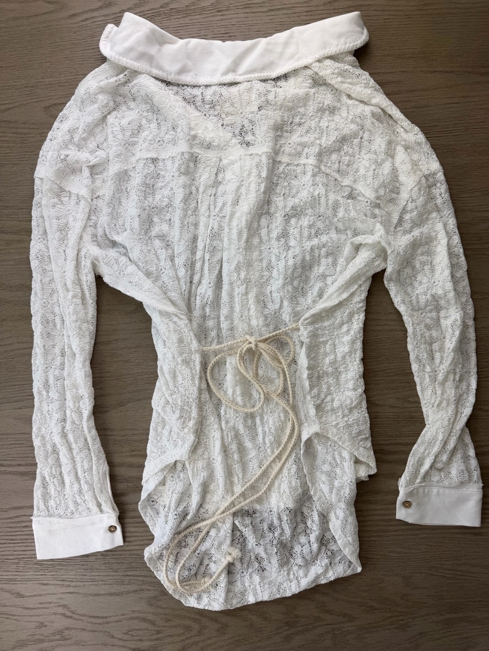 Free People Must Have Tunic M White Sheer Lace Button Front Tie Back Top NWT - Picture 6 of 12